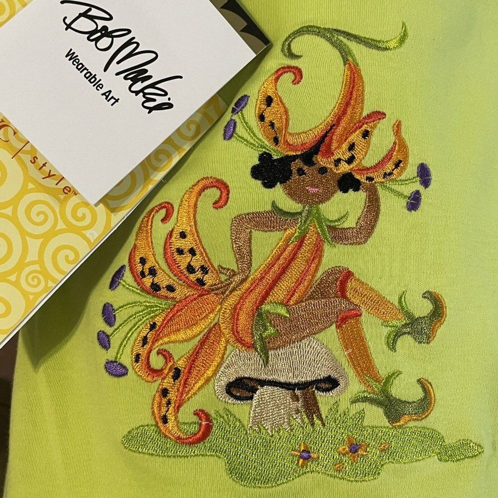 NWT Bob Mackie green Top 3/4 T Shirt Large Fairy Mushroom Flower Embroidery
